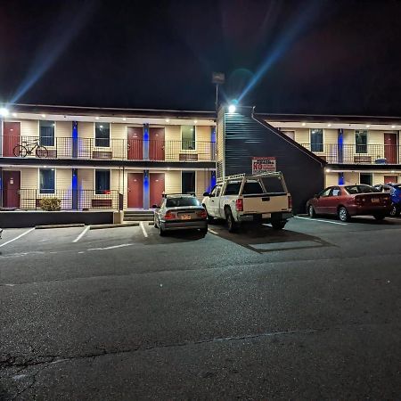 Executive Inn Coopersburg Exterior photo