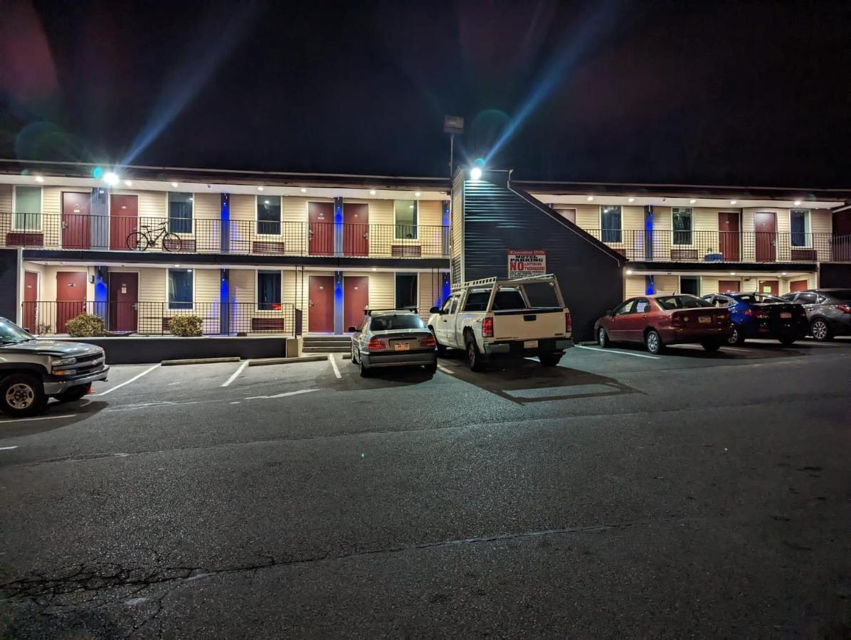Executive Inn Coopersburg Exterior photo