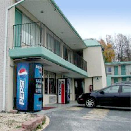 Executive Inn Coopersburg Exterior photo